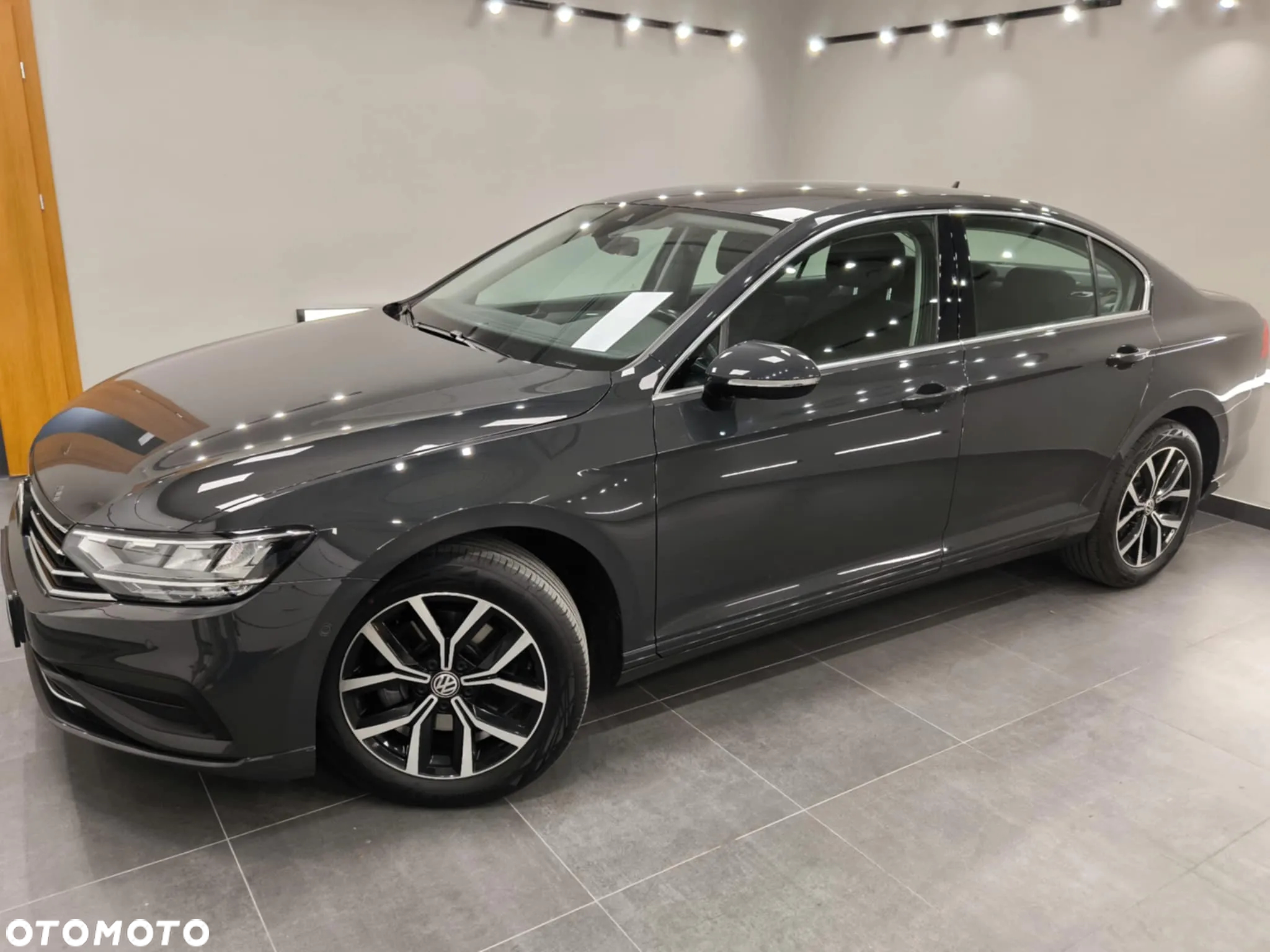 Volkswagen Passat 1.5 TSI EVO Highline DSG - 32