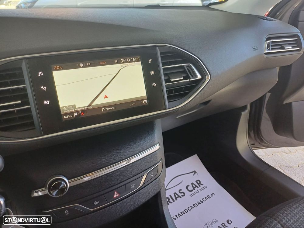 Peugeot 308 SW 1.5 BlueHDi Style J17 - 30
