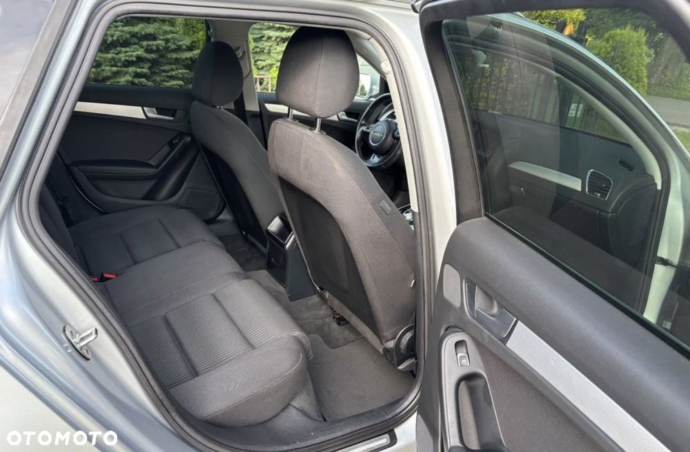 Audi A4 Avant - 11
