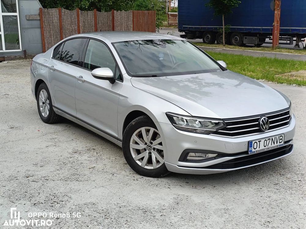 Volkswagen Passat 2.0 TDI SCR Elegance - 3