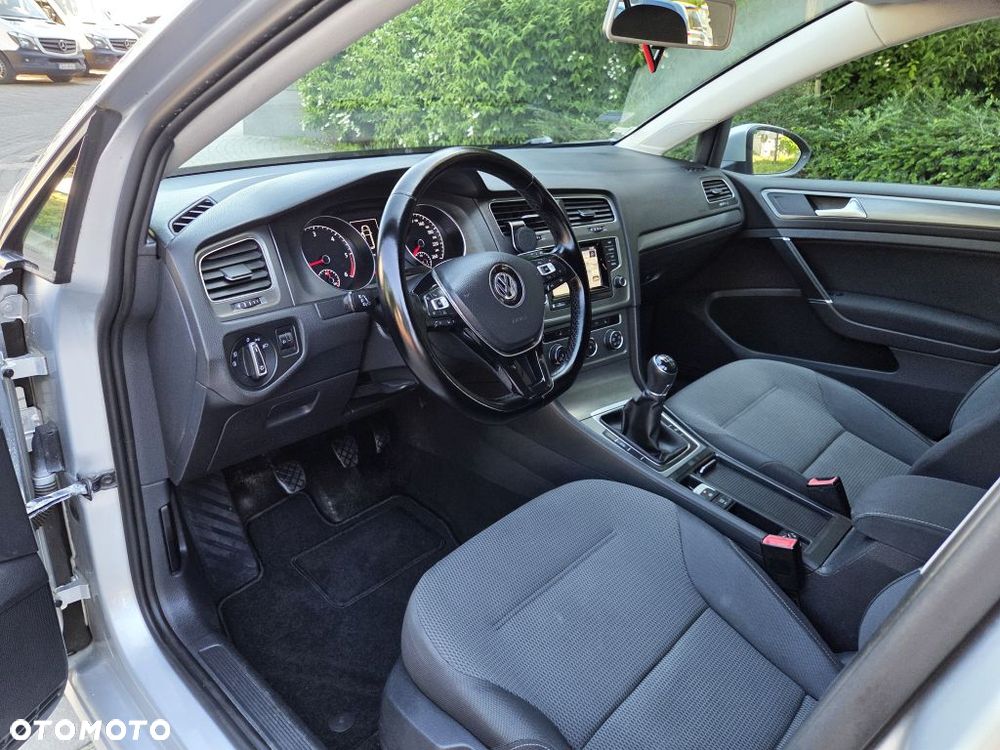 Volkswagen Golf 1.6 TDI BMT Comfortline - 20