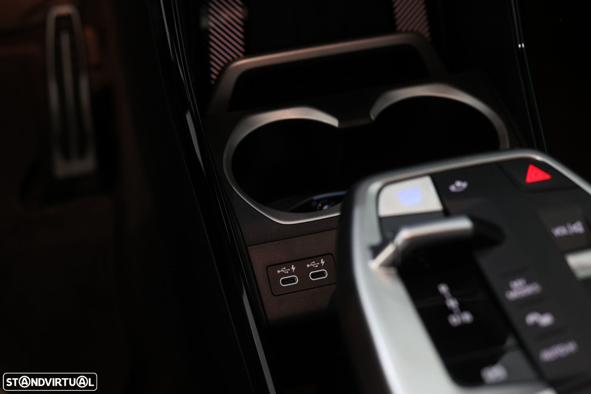 BMW iX1 xDrive30 Pack Desportivo M - 30