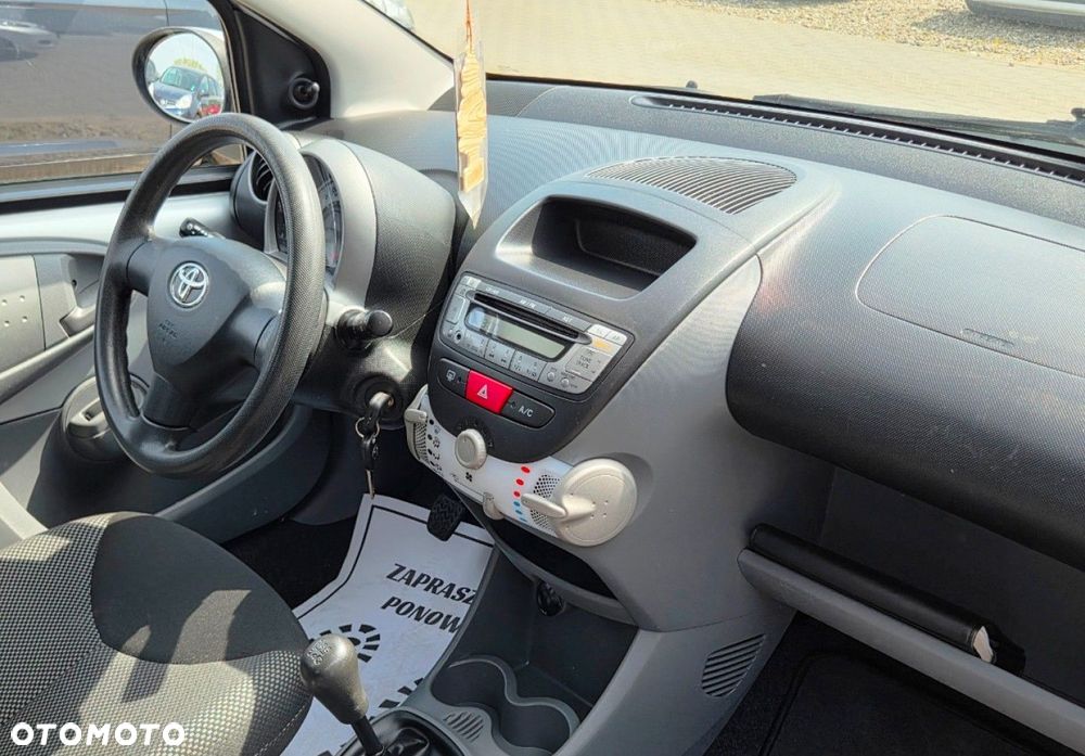 Toyota Aygo - 8