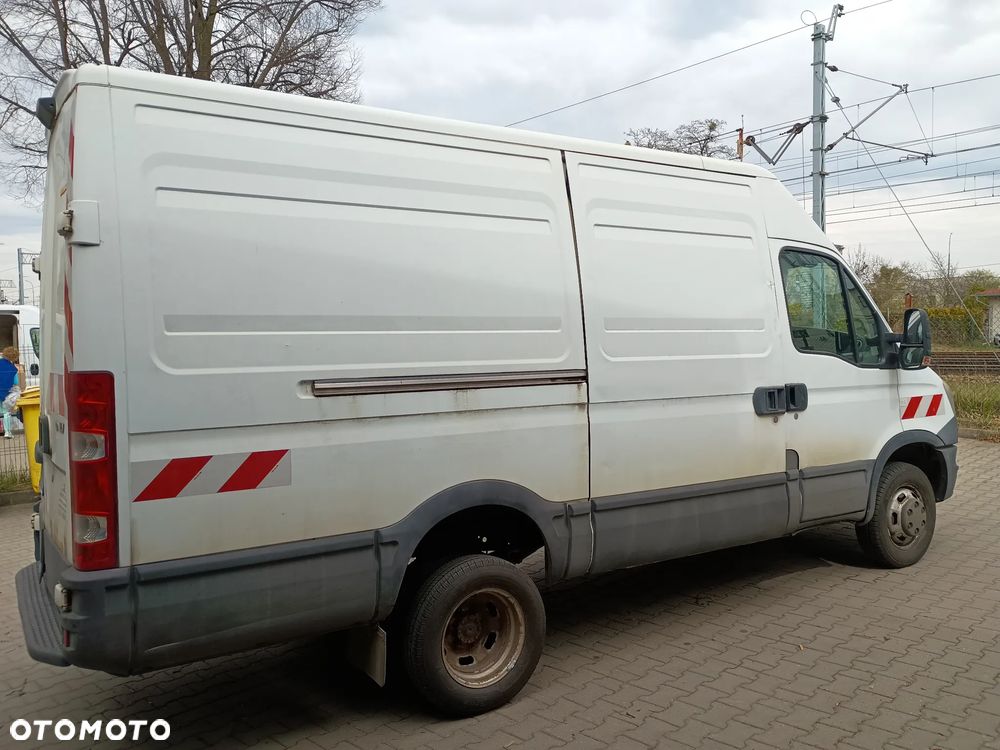 Iveco DAILY - 3