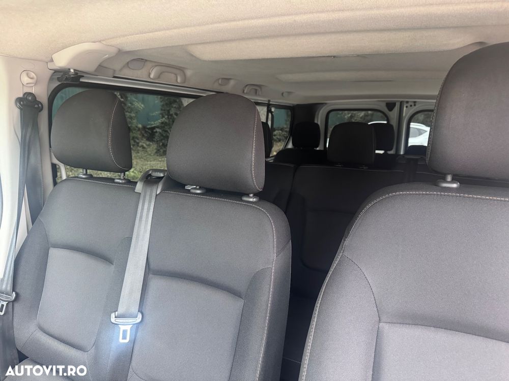 Renault Trafic Combi L2H1 8+1 Authentique - 10