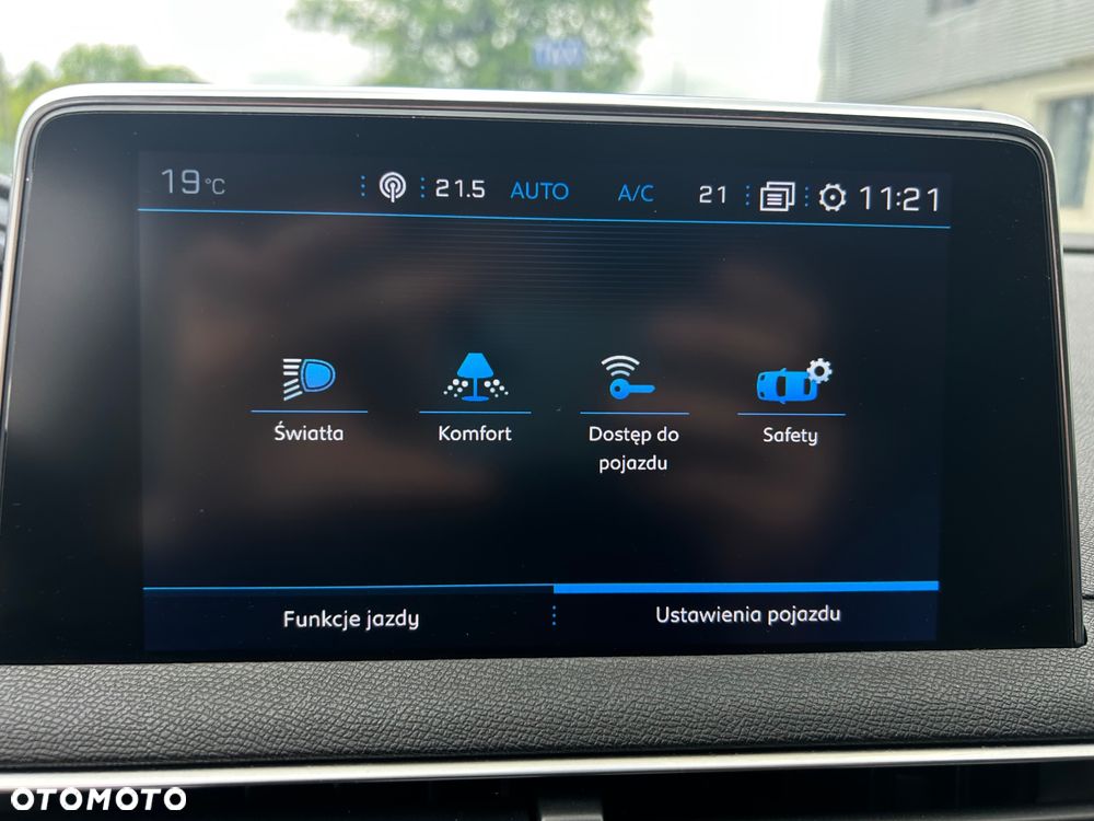 Peugeot 3008 PureTech 130 Stop & Start GPF EAT8 Allure - 31