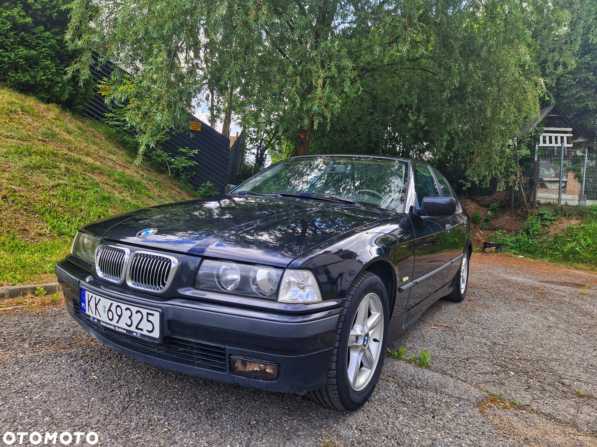 BMW Seria 3 325td - 2