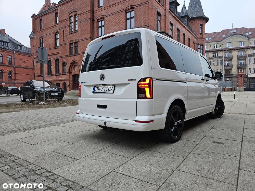 Volkswagen Multivan - 4