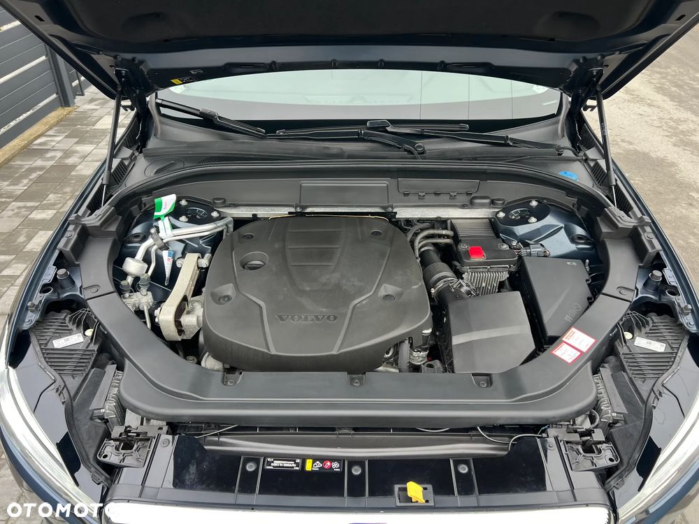 Volvo XC 60 D4 Geartronic Momentum Pro - 41