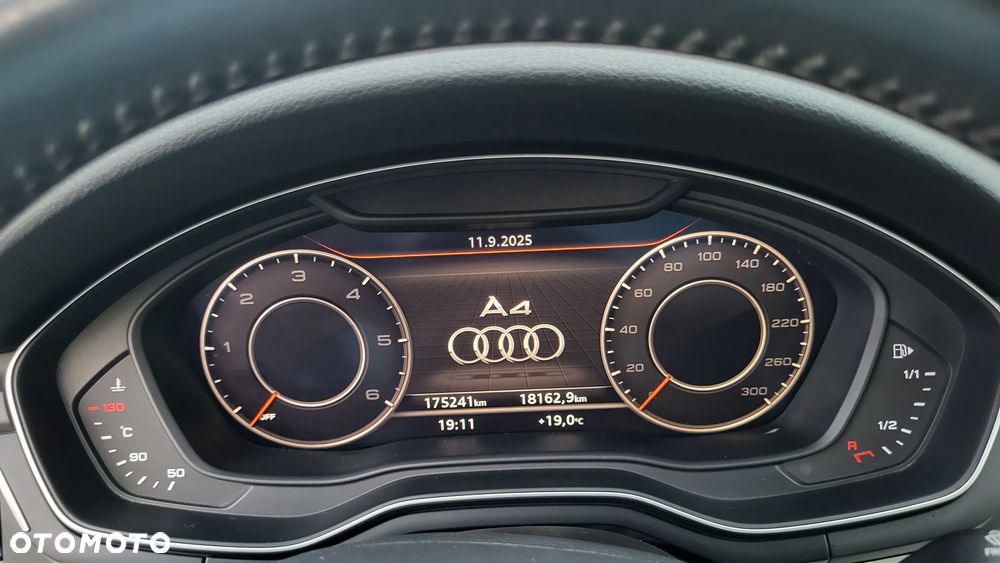Audi A4 Avant 2.0 TDI S tronic - 25
