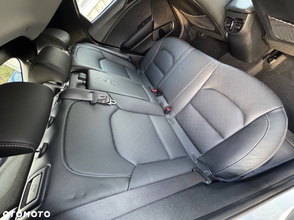 Kia XCeed - 19