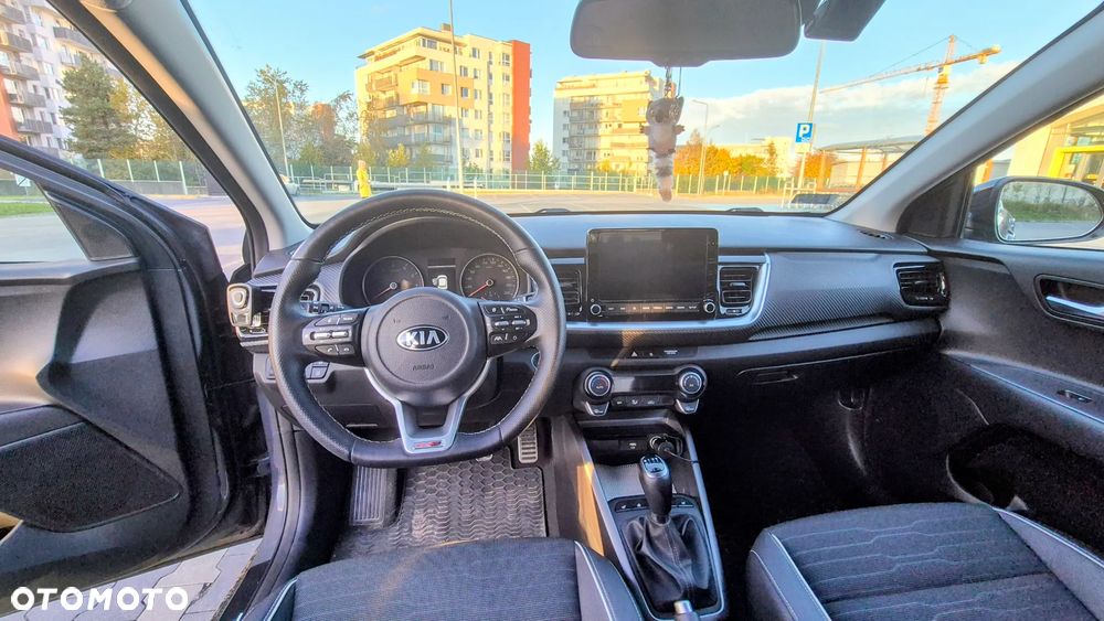 Kia Stonic 1.0 T-GDI GT Line - 8