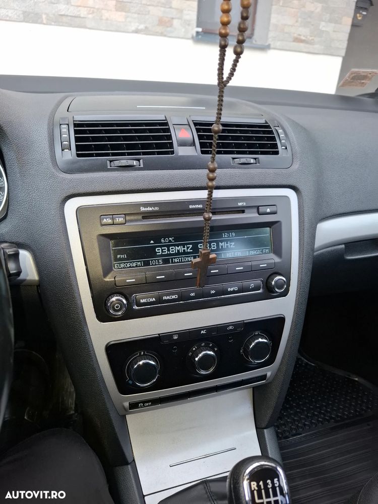 Skoda Octavia - 4
