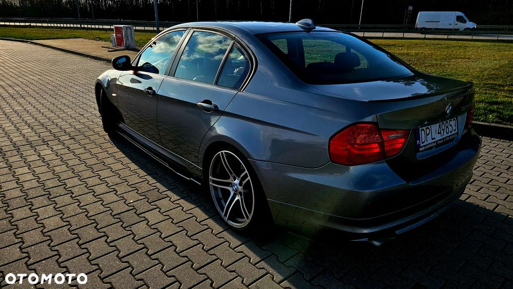 BMW Seria 3 320d DPF - 4