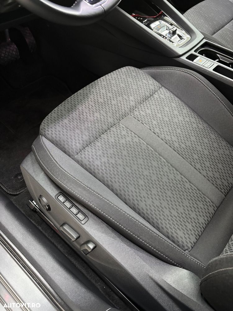 Skoda Octavia 2.0 TDI DSG Ambition - 23