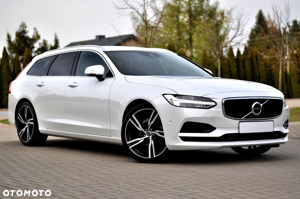 Volvo V90 D4 SCR Momentum Pro - 8