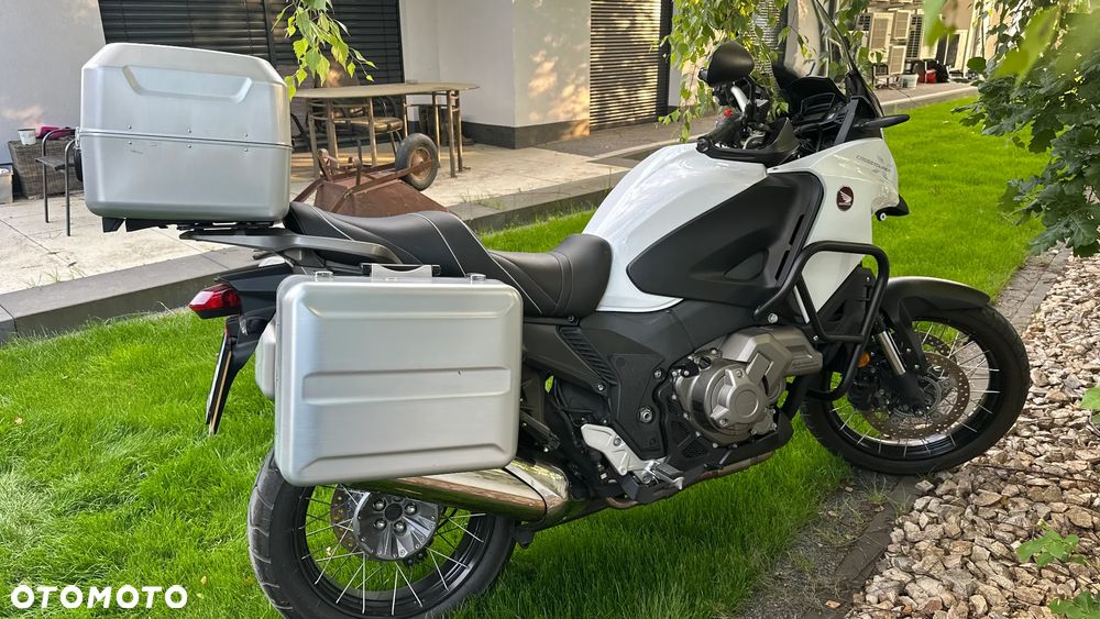 Honda VFR - 6