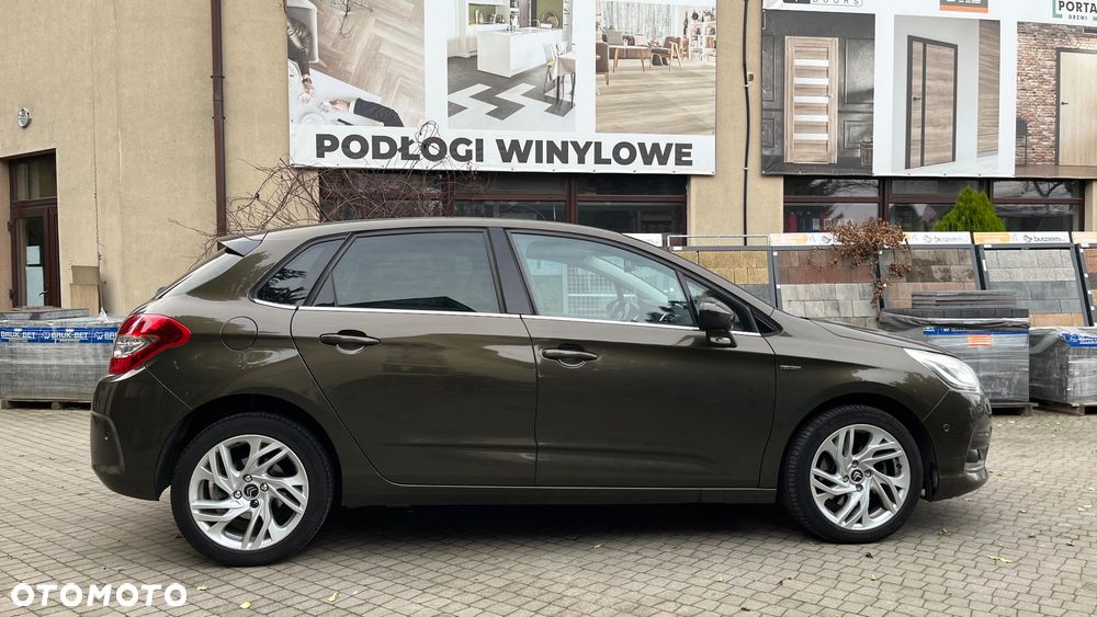 Citroën C4 2.0 HDi Exclusive - 4