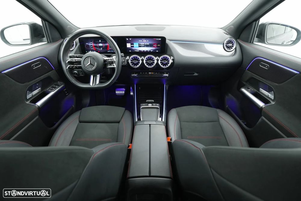 Mercedes-Benz GLA 180 d AMG Line - 11