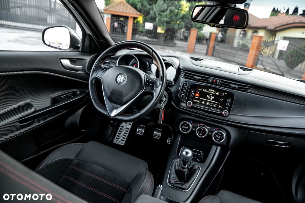 Alfa Romeo Giulietta 1.4 TB 16V Business - 25