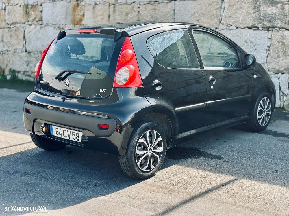 Peugeot 107 1.0 Trendy - 8