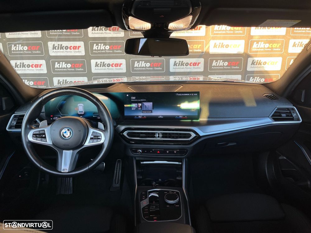 BMW 330 e Touring Pack M Auto - 36