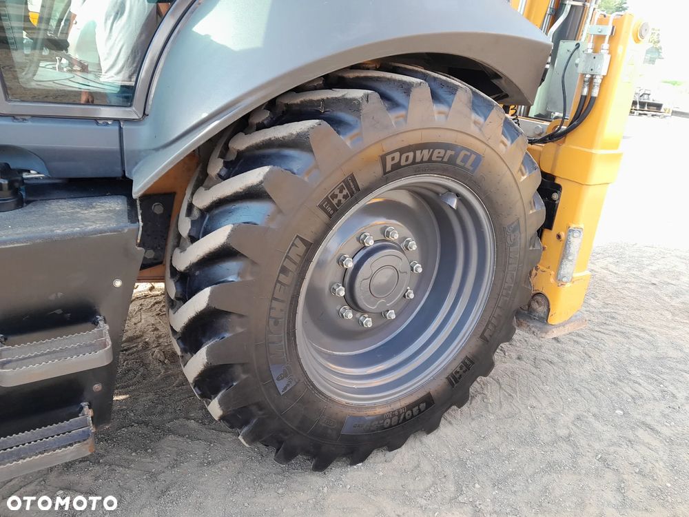 Case 580SV 2023R - 17