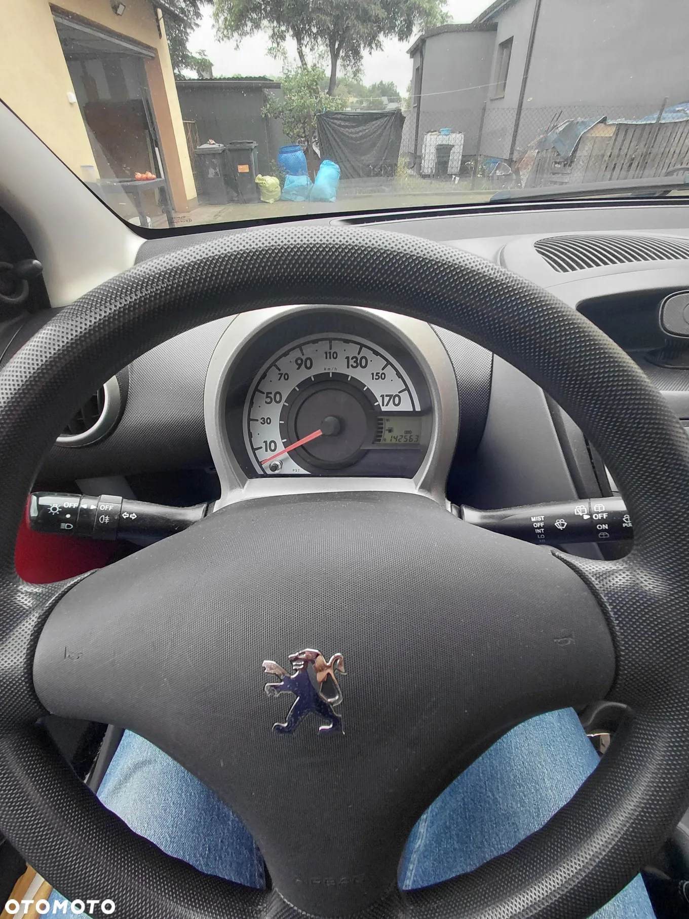 Peugeot 107 - 11