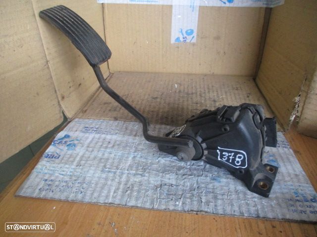 Pedal 30865642 VOLVO V40 2002 1.9D 115CV 5P CINZA - 1