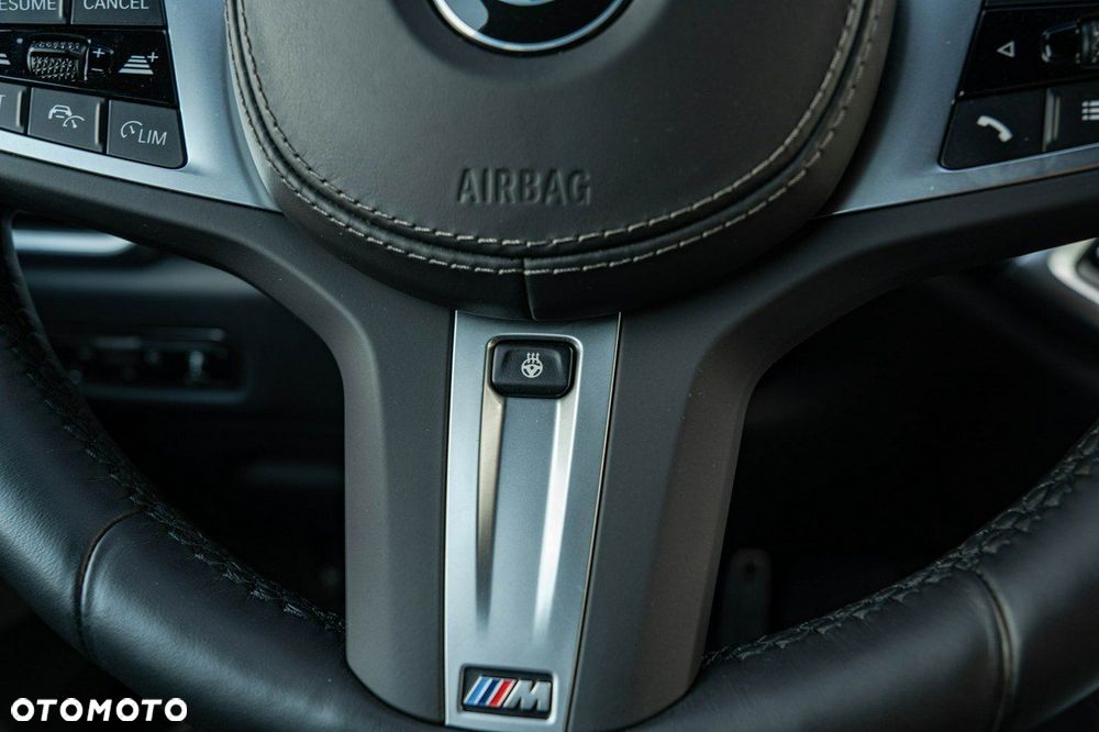 BMW X5 xDrive25d - 28