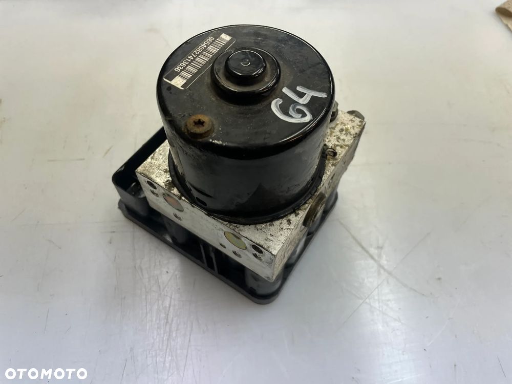 Pompa ABS hamulcowa Audi A3 8P Skoda Octavia II Golf V 2.0 FSI AXW 1K0614517B 1K0907379D - 1