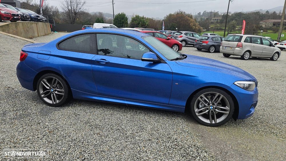 BMW 220 d Coupe Pack M - 11