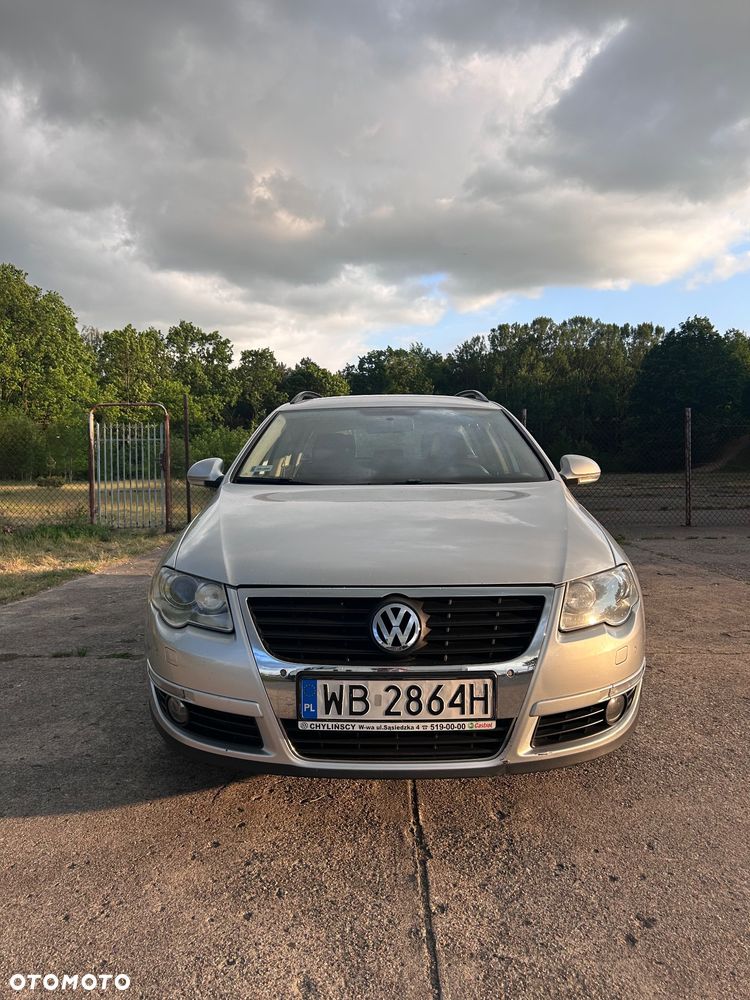 Volkswagen Passat 2.0 TDI Comfortline DSG - 2