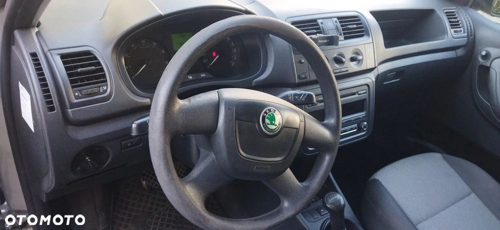 Skoda Fabia 1.4 16V Active - 5