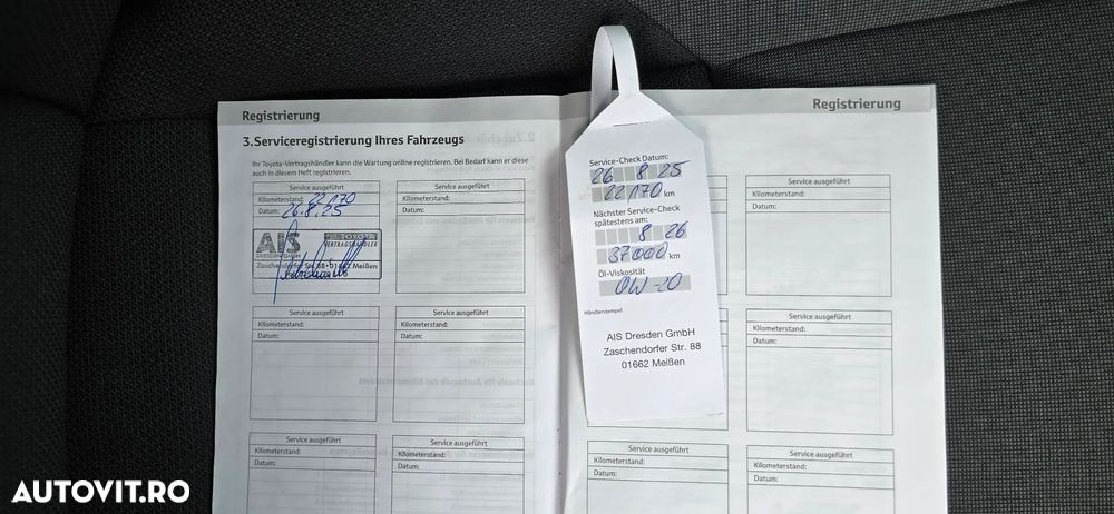 Toyota C-HR 1.8 Hybrid Team Deutschland - 32