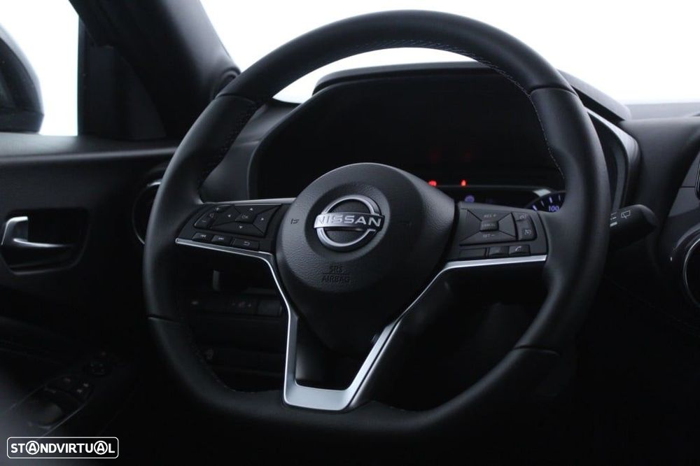 Nissan Juke 1.0 DIG-T N-Connecta DCT - 16