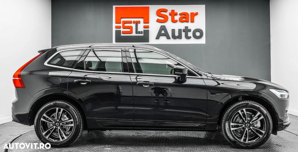 Volvo XC 60 B4 MHEV AT8 AWD Momentum Pro - 10