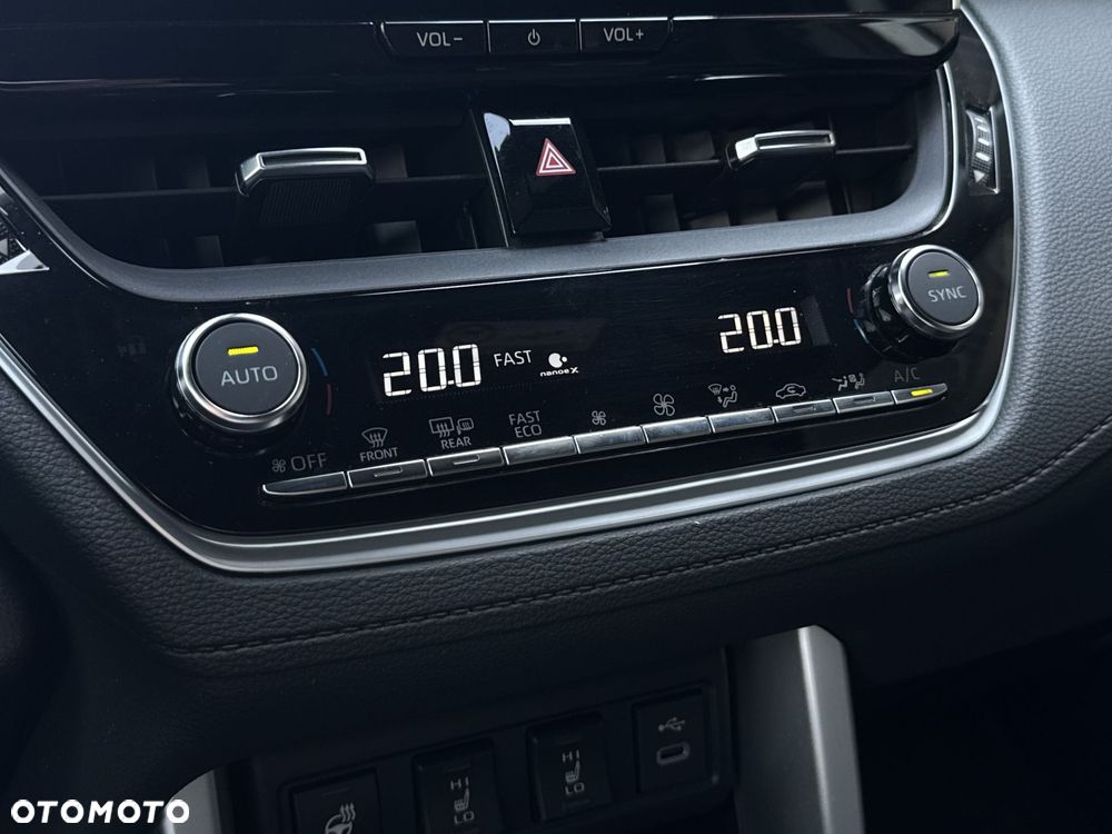 Toyota Corolla Cross 2.0 Hybrid Executive - 25