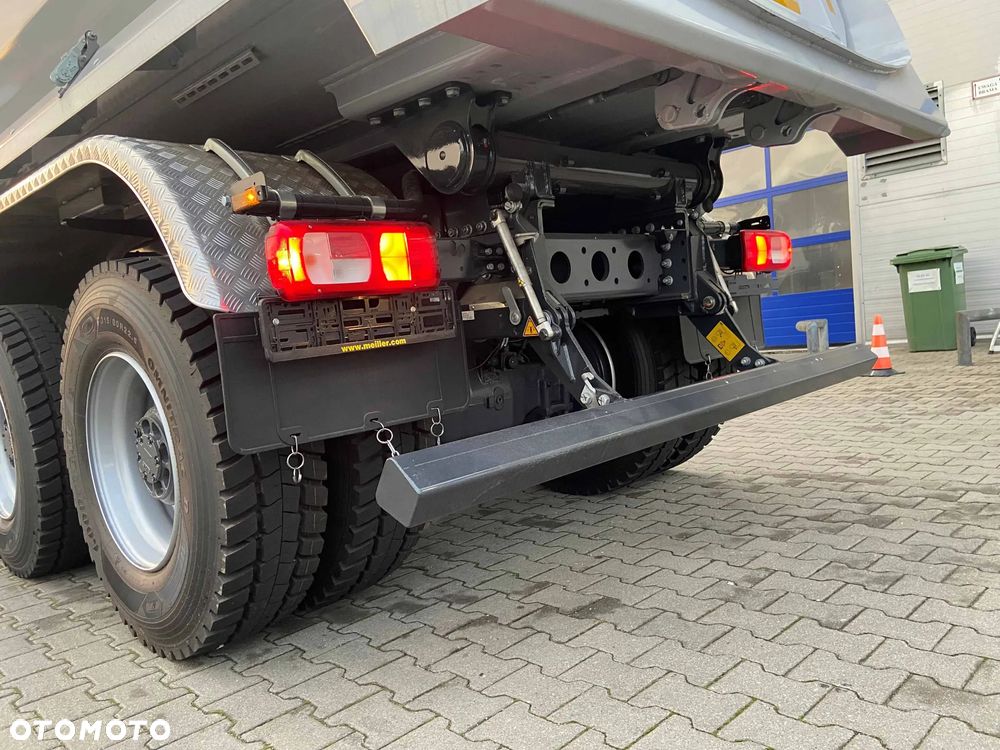 DAF XFC 480 FAD 8x4 - 7