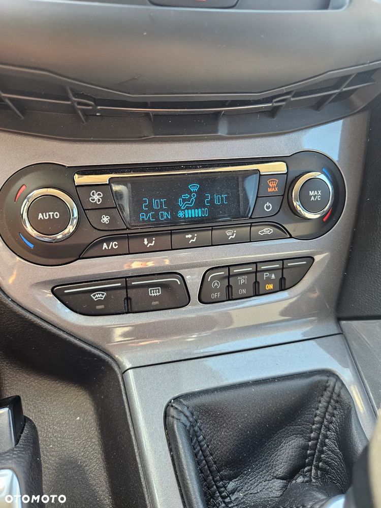 Ford Focus 1.6 EcoBoost Titanium - 8