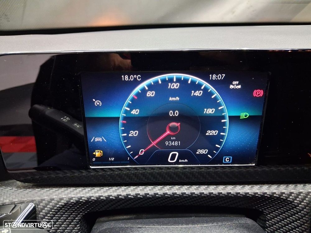 Mercedes-Benz A 180 - 11