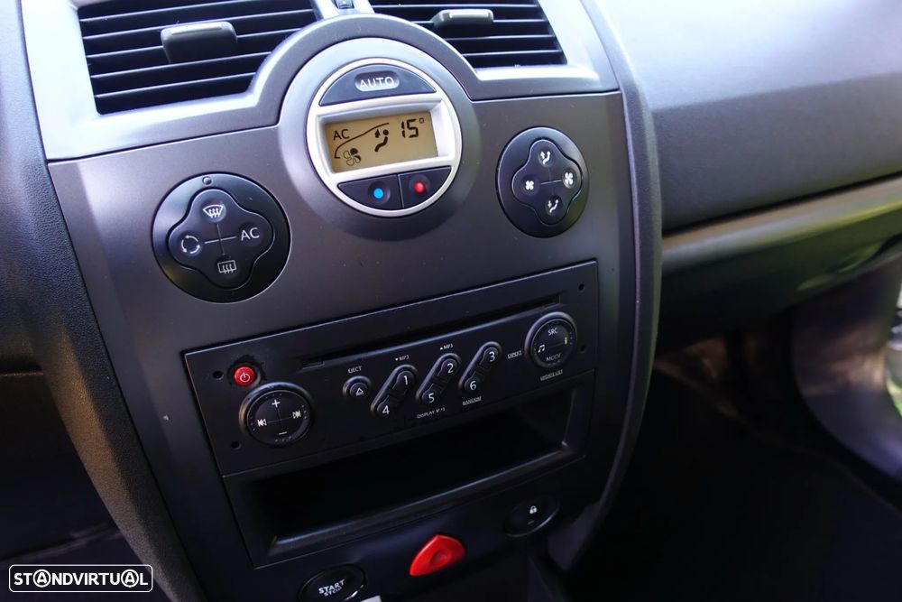 Renault Mégane Break 1.5 dCi Dynamique S - 22