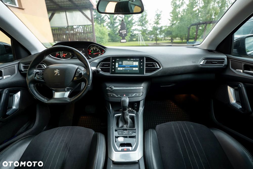 Peugeot 308 BlueHDi 150 Automatik Stop & Start Allure - 8