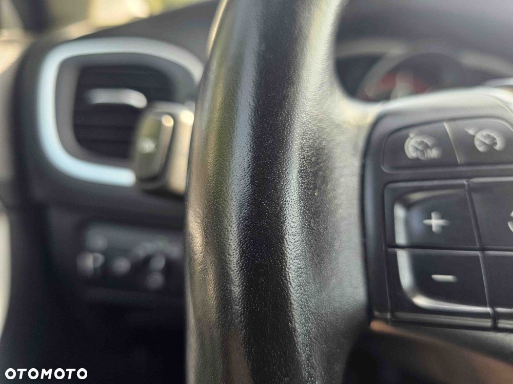 Volvo V40 Cross Country D3 Pro - 25