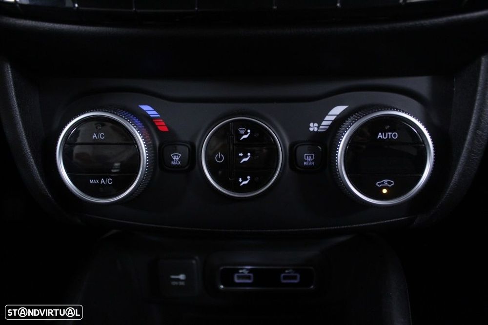 Fiat Tipo Cross 1.0 GSE T3 - 29