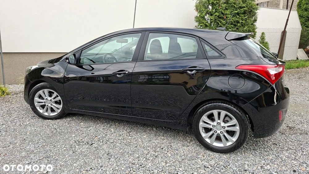Hyundai i30 1.4 Premium - 23