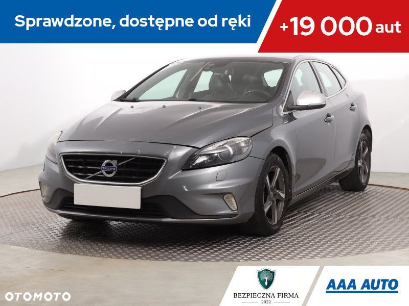 Volvo V40 - 1