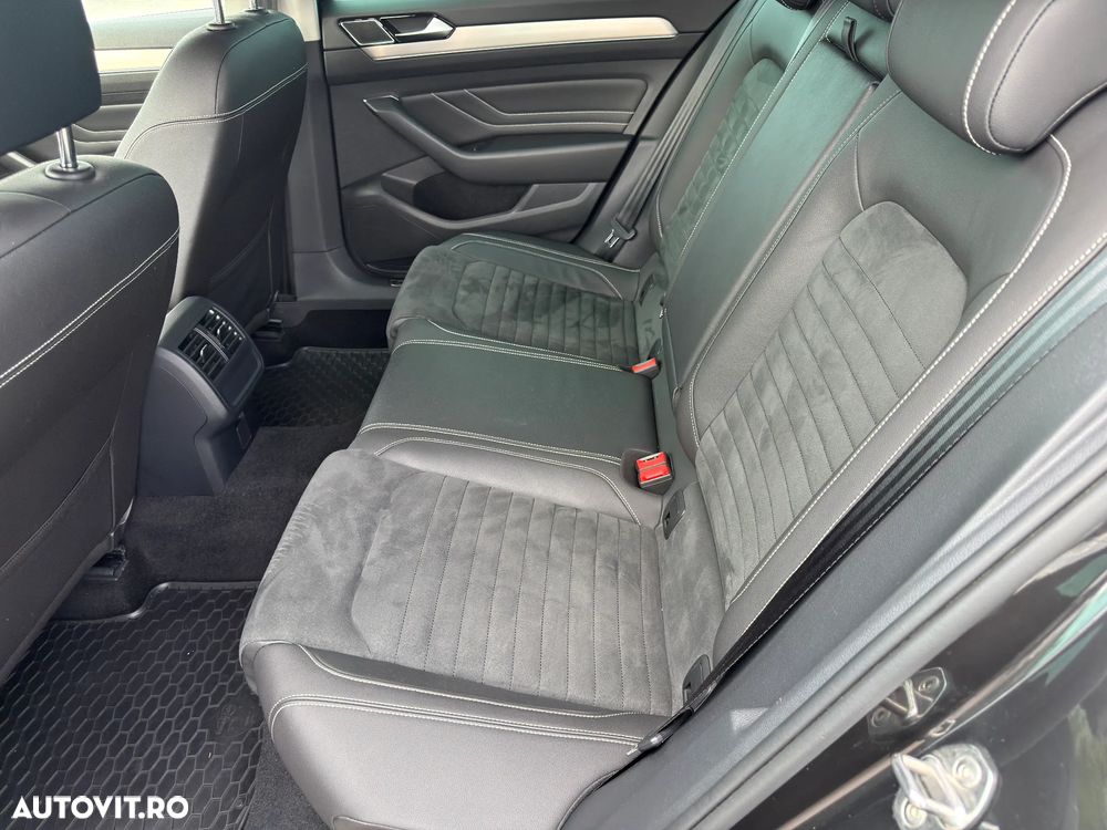 Volkswagen Passat 1.5 TSI ACT DSG Highline - 14