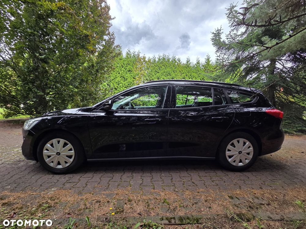 Ford Focus - 8