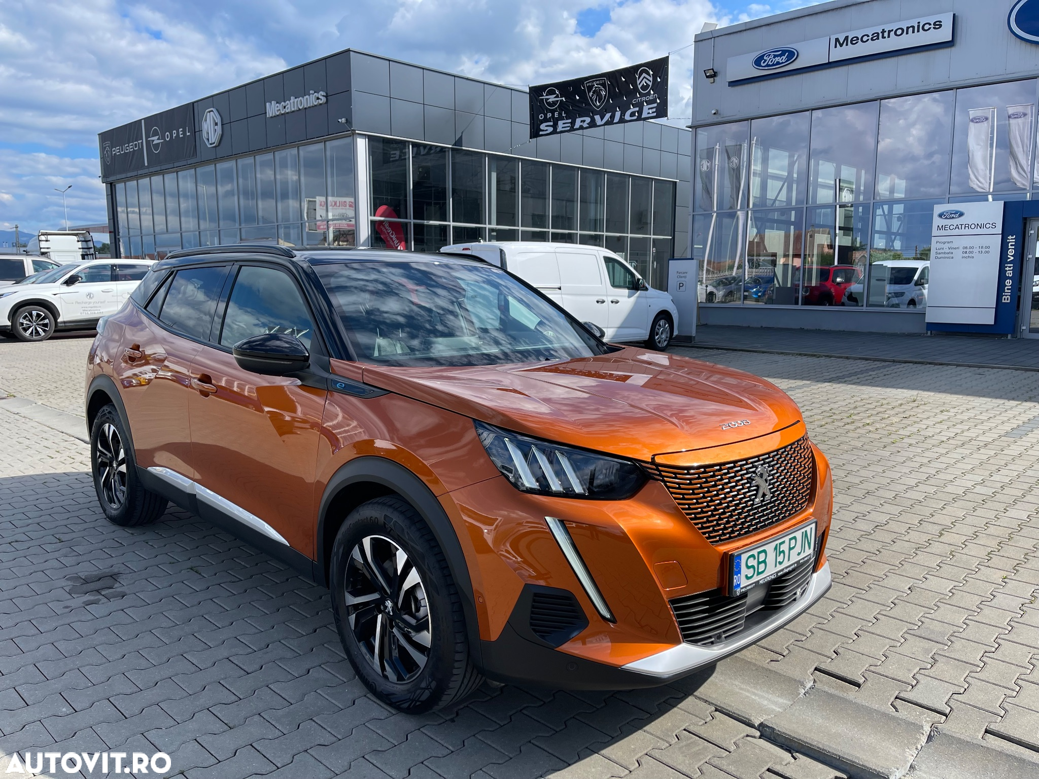 Peugeot 2008 e-2008 GT - 2